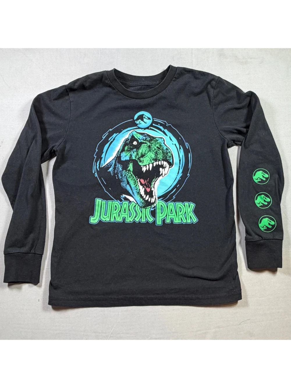 Jurassic Park Long Sleeve Shirt Size Youth Medium